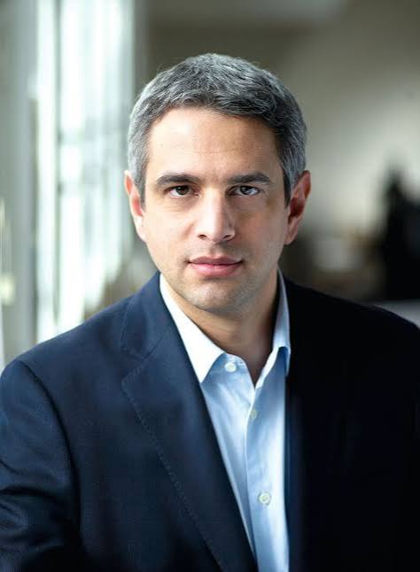Portrait of Ravin Mehta